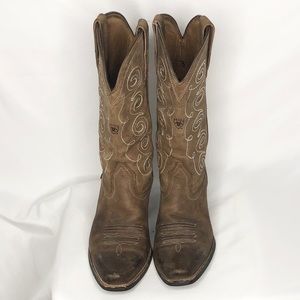 Brown leather Ariat boots size 7B